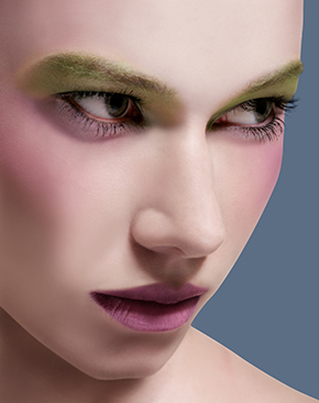 Melbourne Fashion & Commercial Make-up & Hairstyle artist